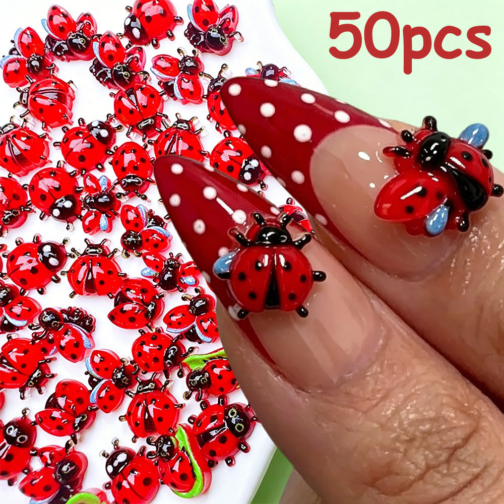 Art Craft Ladybug - 50 Breloques 3D Mini Coccinelle pour